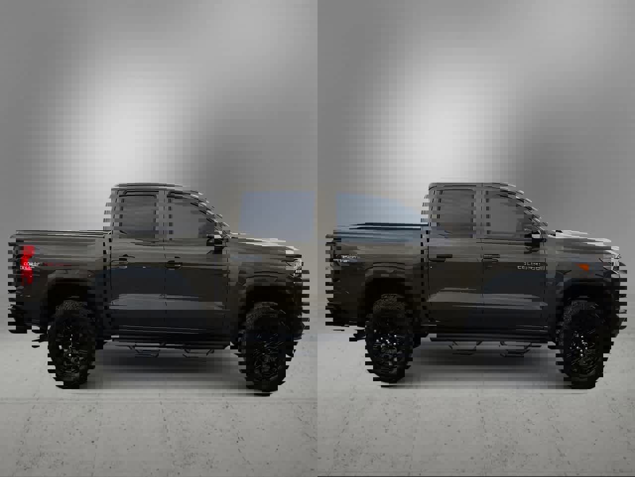 Used 2024 Chevrolet Colorado Trail Boss w/ Technology Package image 9