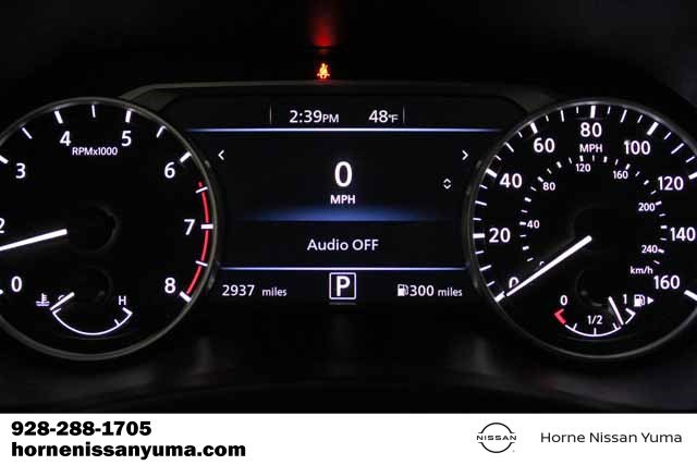 Certified 2025 Nissan Sentra SR image 8