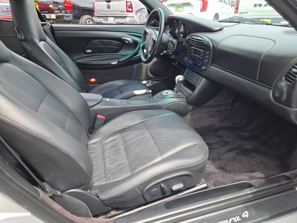 Used 2000 Porsche 911 Carrera 4 AWD/4WD image 17