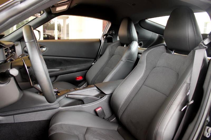 Used 2024 Nissan Z Performance w/ Floor Mat Package image 39