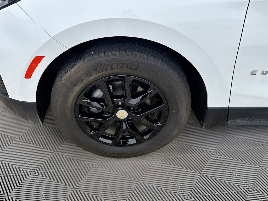 Used 2022 Chevrolet Equinox LS w/ LS Convenience Package image 28