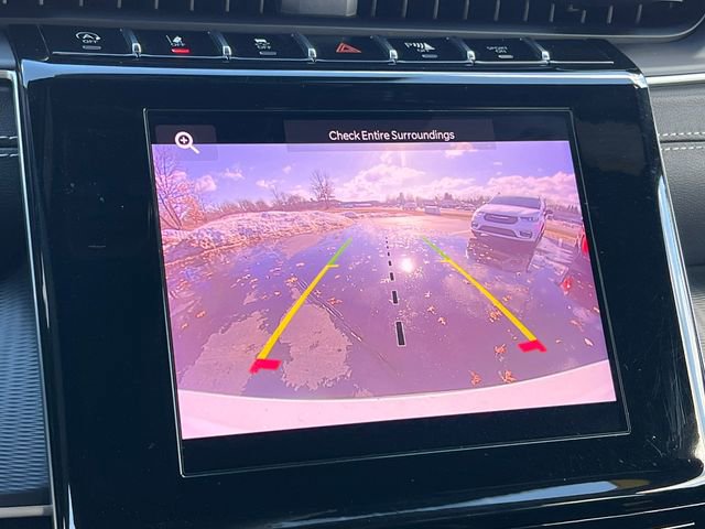 Used 2023 Jeep Grand Cherokee L Laredo image 26