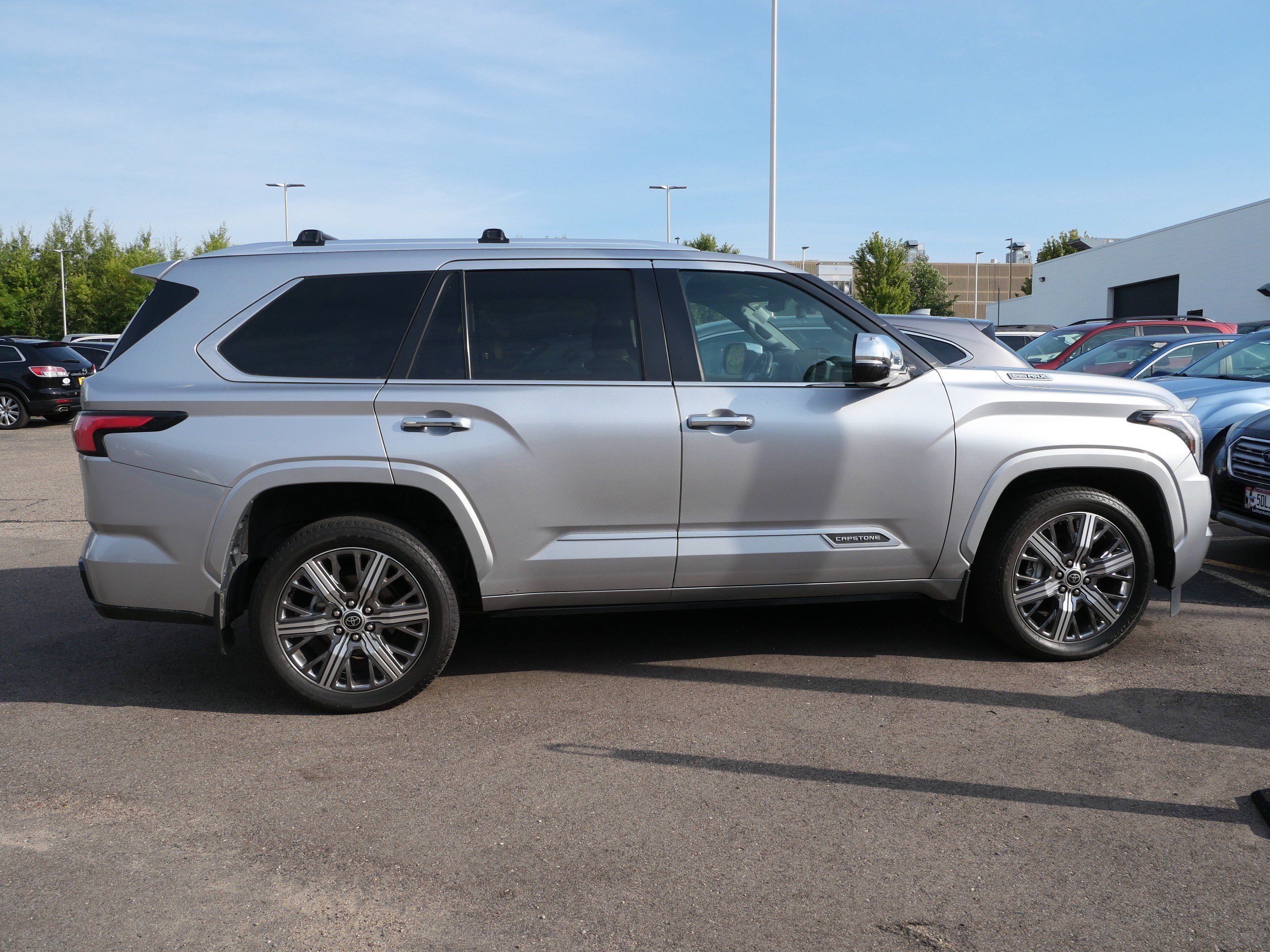 Used 2024 Toyota Sequoia Capstone AWD/4WD image 2