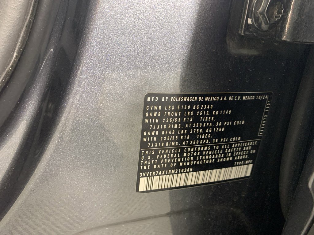 Used 2024 Volkswagen Tiguan Wolfsburg Edition image 13