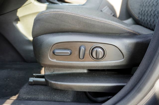 Used 2023 Chevrolet Equinox LT image 13