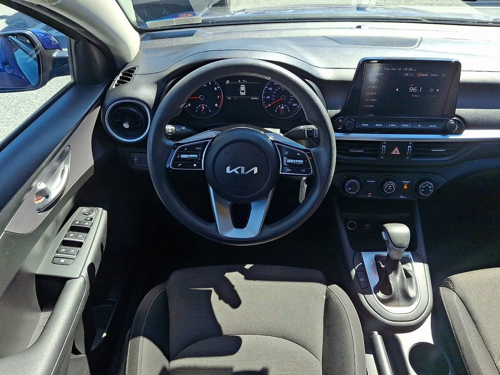 Used 2023 Kia Forte LXS FWD image 13