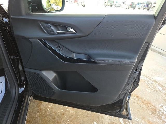 New 2026 Chevrolet Equinox LT w/ LPO, Floor Liner Package image 33