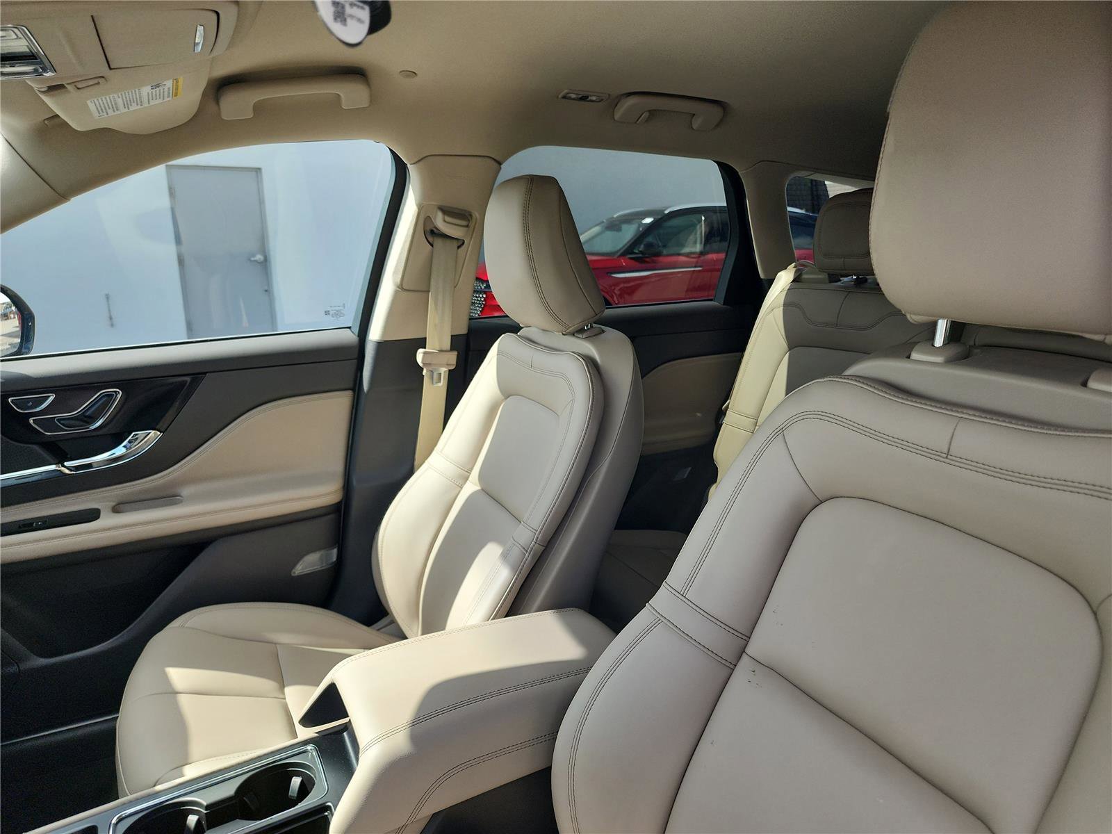 Used 2024 Lincoln Corsair FWD image 14