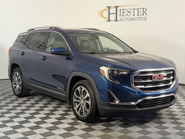Used 2020 GMC Terrain SLT w/ Preferred Package image 2