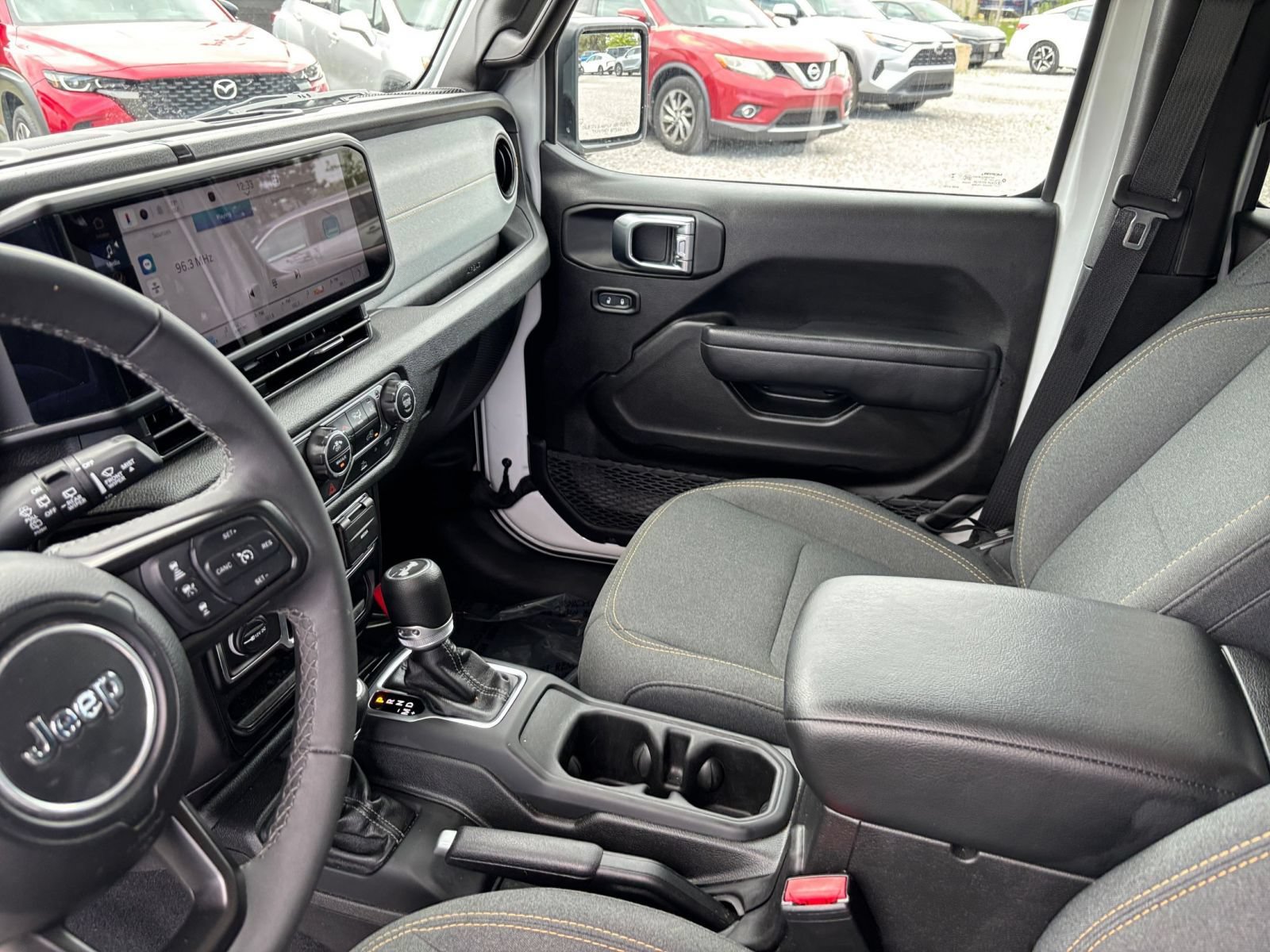 Used 2025 Jeep Wrangler Unlimited Sport AWD/4WD image 41