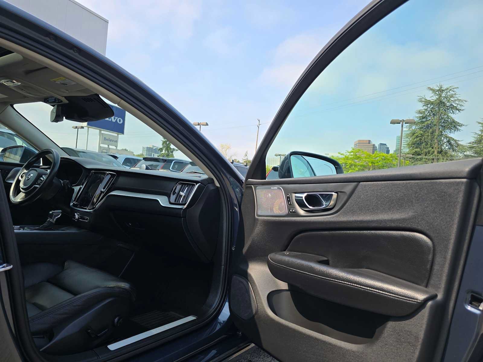 Used 2020 Volvo S60 T6 Inscription AWD/4WD image 11