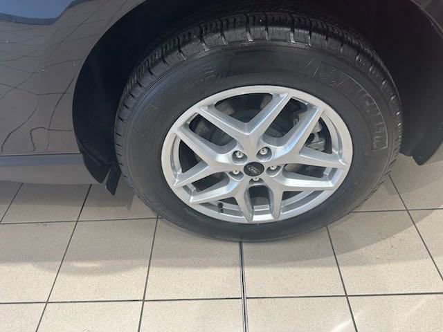 Used 2024 Ford Edge SEL w/ Convenience Package image 27