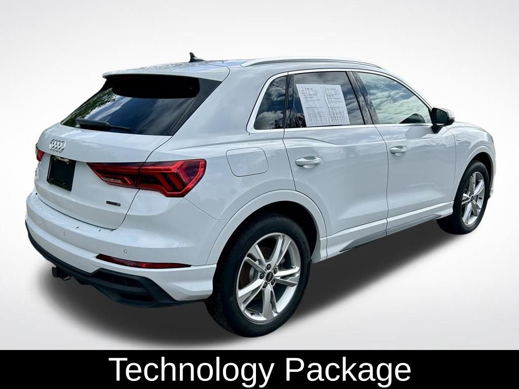 Used 2024 Audi Q3 2.0T Premium Plus w/ Premium Plus Package AWD/4WD image 5