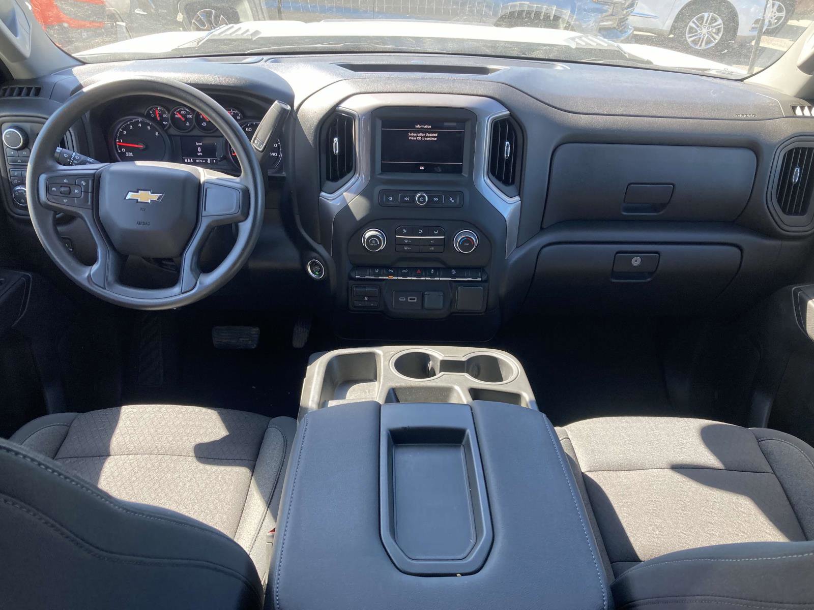 Used 2024 Chevrolet Silverado 2500 Custom w/ Custom Convenience Package image 10