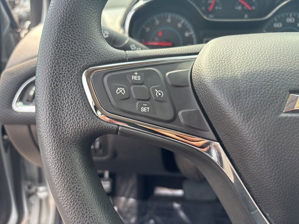 Used 2017 Chevrolet Cruze LT w/ Convenience Package FWD image 19