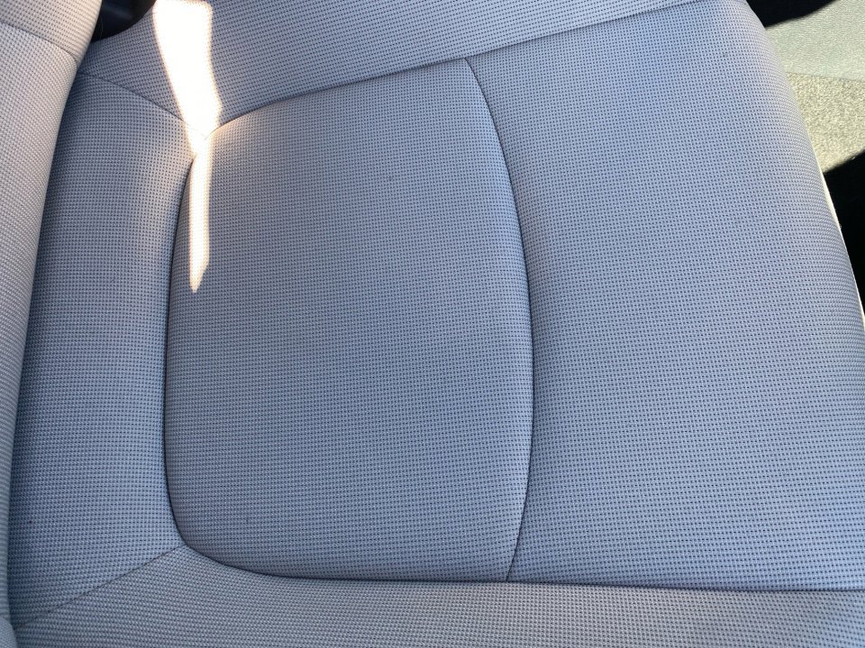 Used 2023 Toyota Corolla Cross L image 31