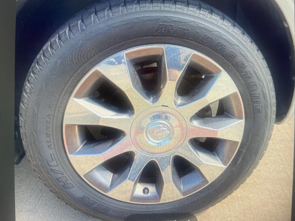 Used 2016 Buick Enclave Leather FWD image 4