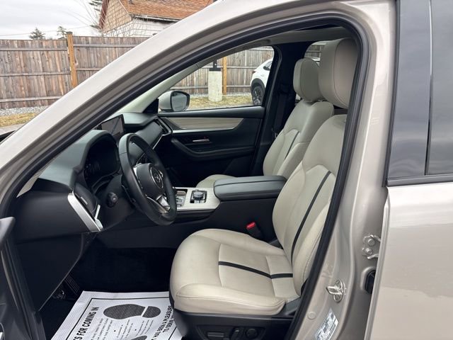 Certified 2024 MAZDA CX-90 Plug-In Hybrid w/ Premium Pkg image 11