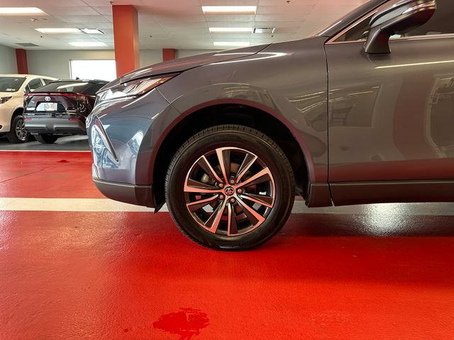 Certified 2023 Toyota Venza LE AWD/4WD image 28