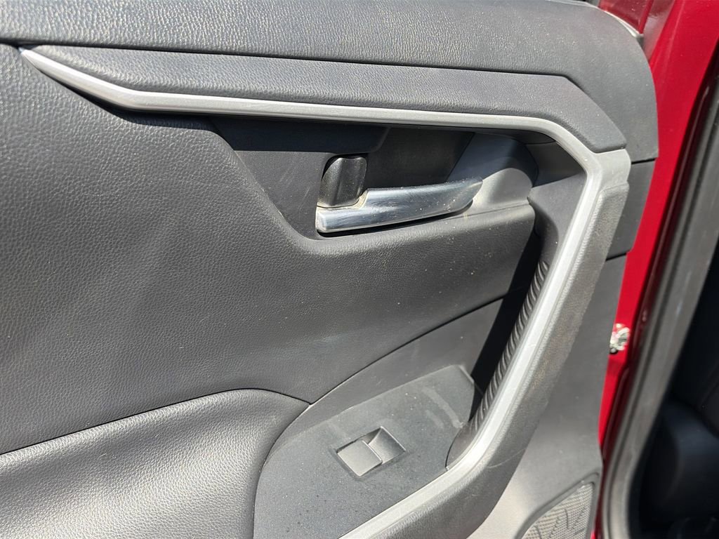 Used 2019 Toyota RAV4 XLE Premium w/ Cold Weather Package image 21