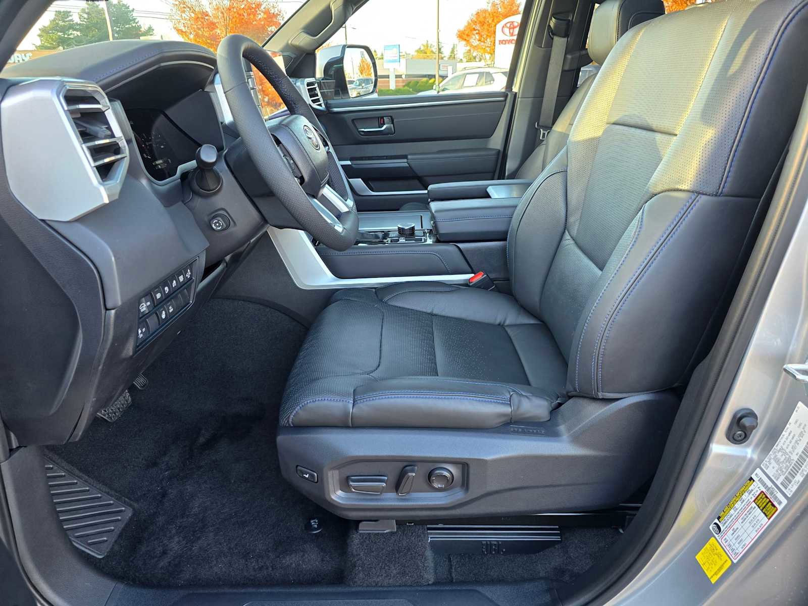 Certified 2025 Toyota Sequoia Platinum image 23