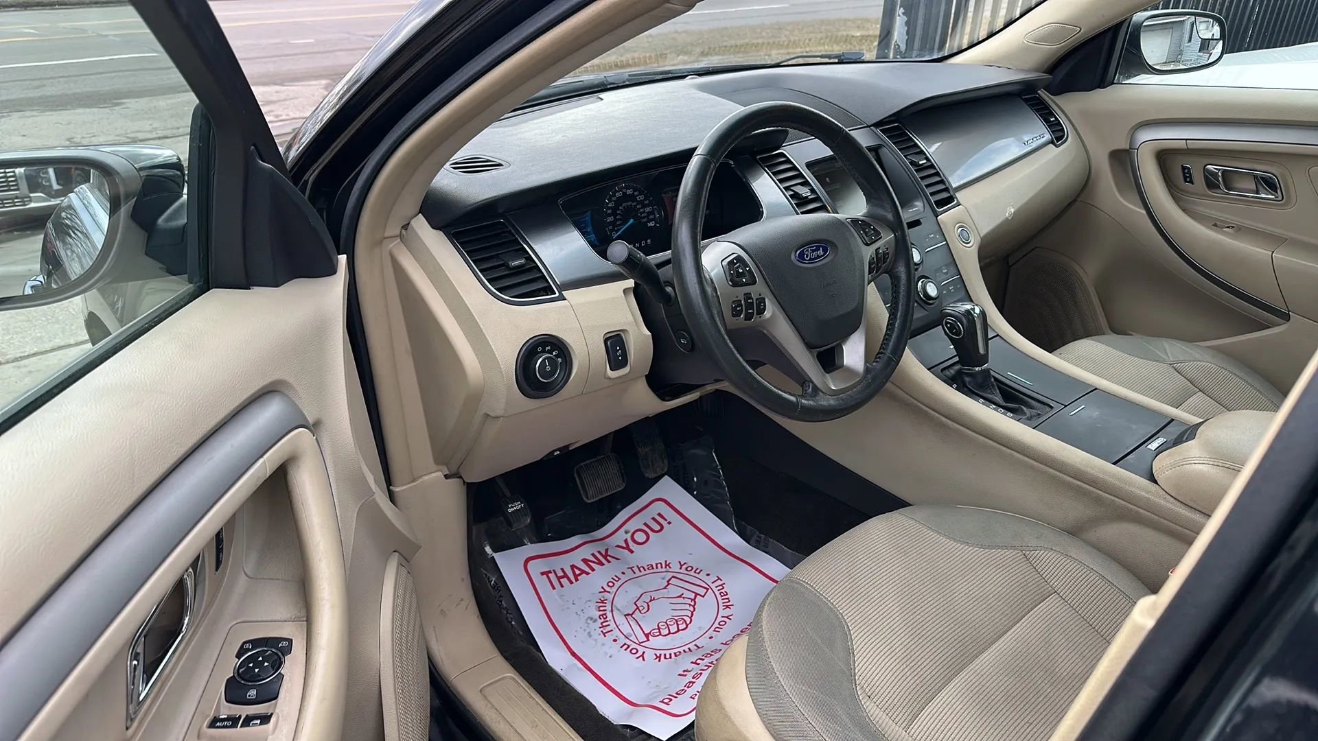 Used 2015 Ford Taurus SEL w/ Equipment Group 201A image 9