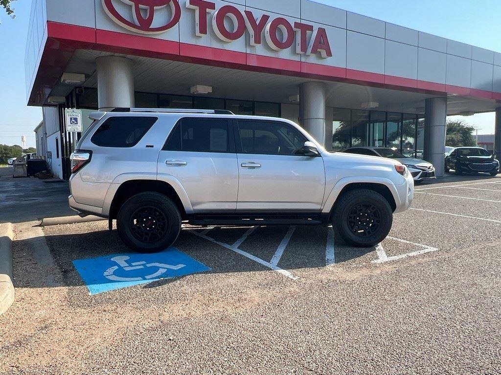 Used 2023 Toyota 4Runner SR5 image 6