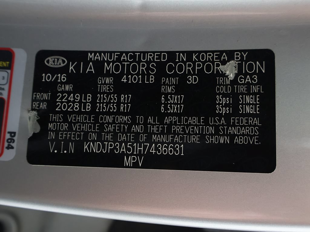 Used 2017 Kia Soul + FWD image 42
