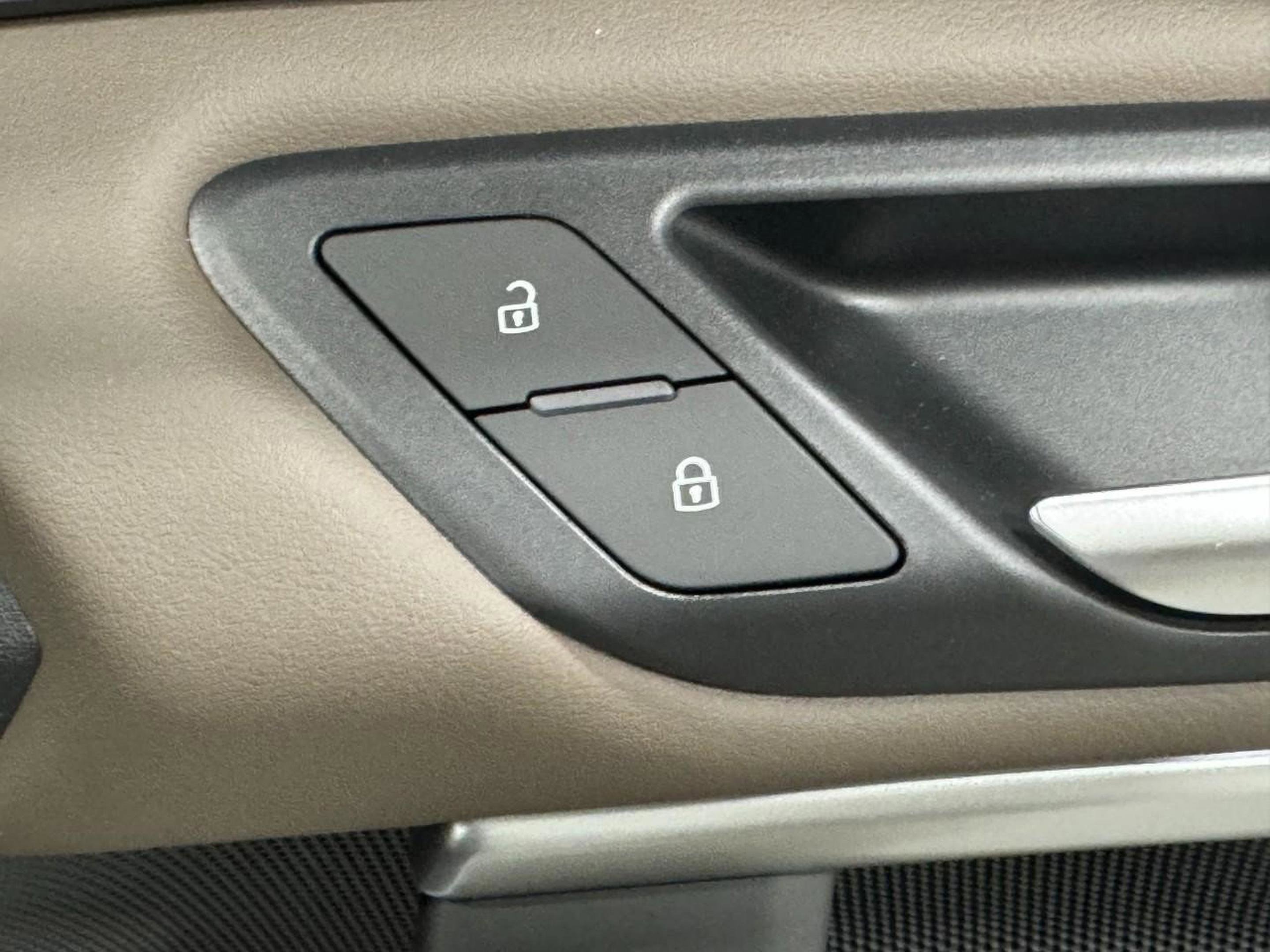 New 2025 Audi Q5 Premium image 19