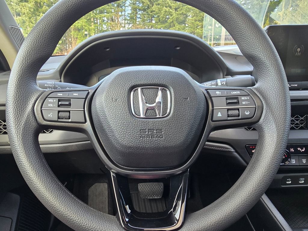Certified 2025 Honda Accord SE image 15