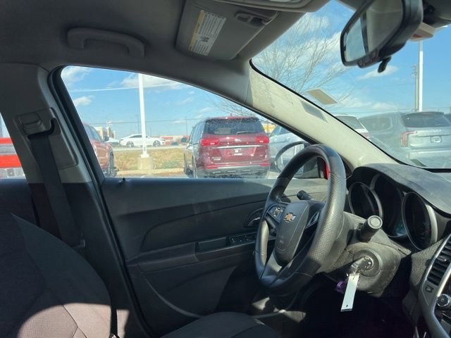 Used 2016 Chevrolet Cruze LT image 29