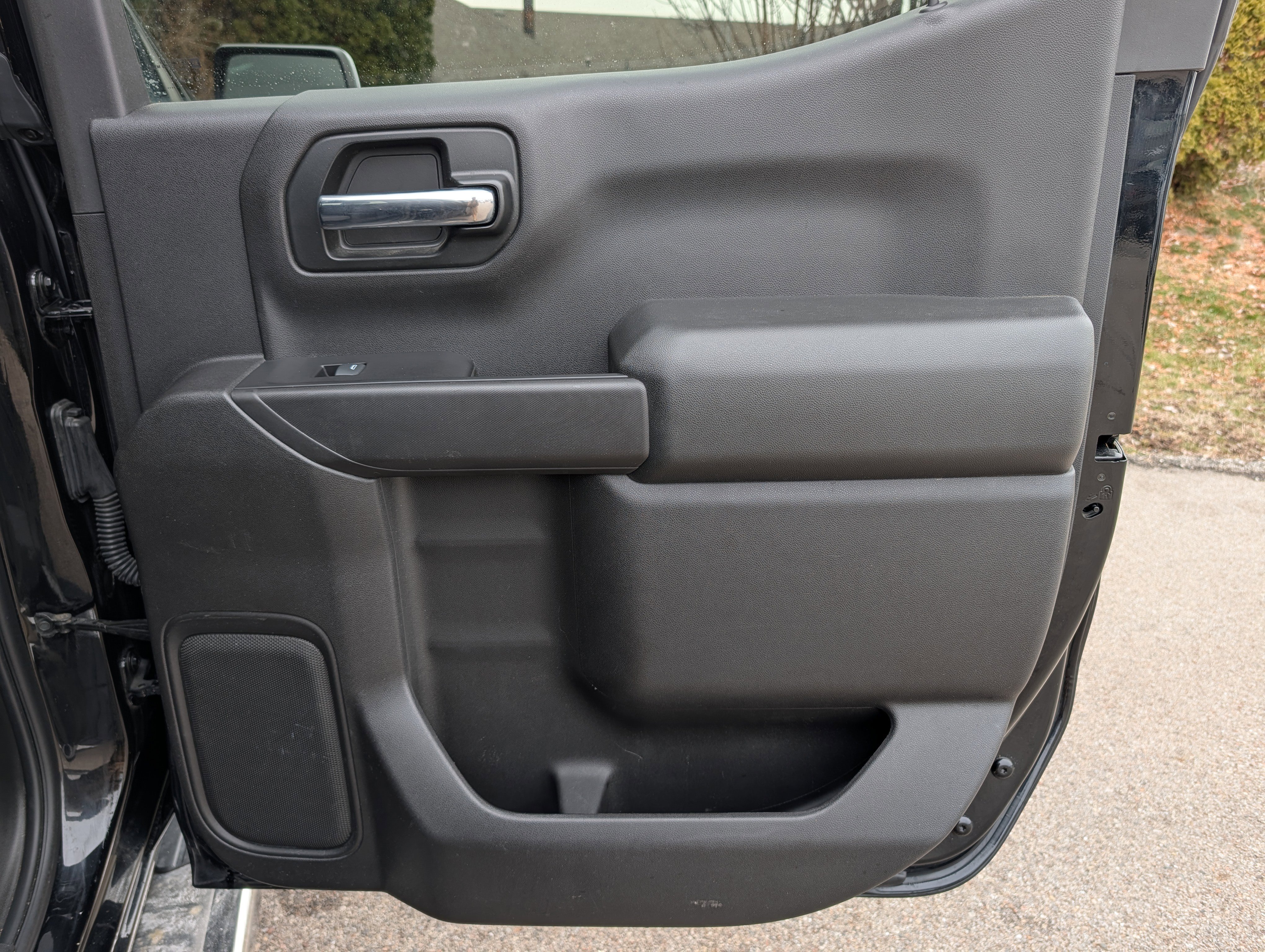 Used 2019 Chevrolet Silverado 1500 LT w/ All-Star Edition image 28