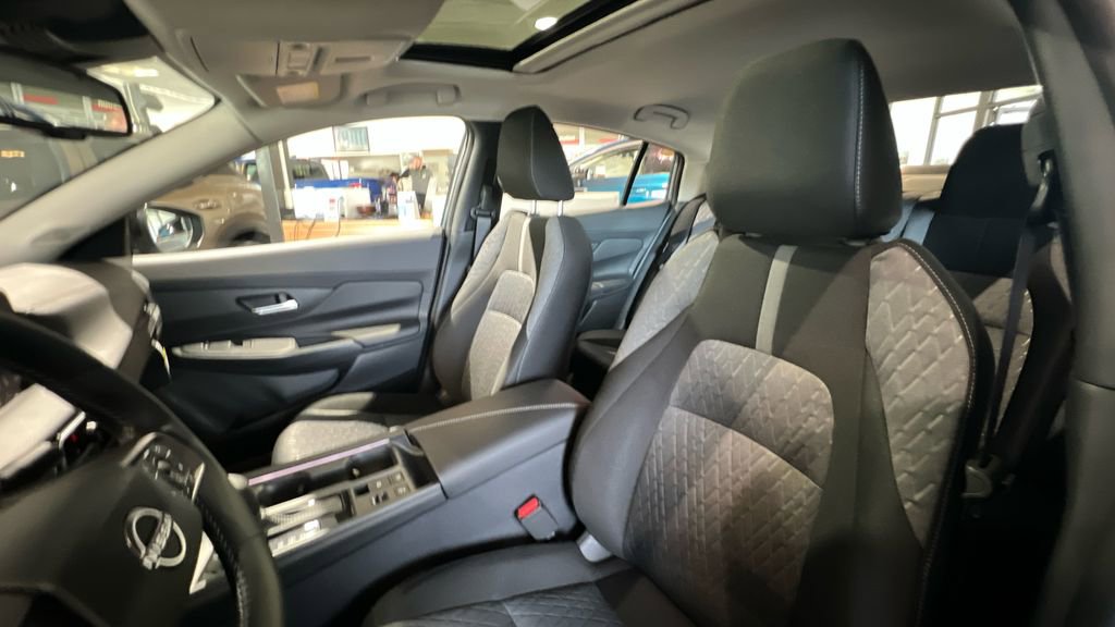 New 2026 Nissan Sentra SV w/ SV Convenience Package image 7
