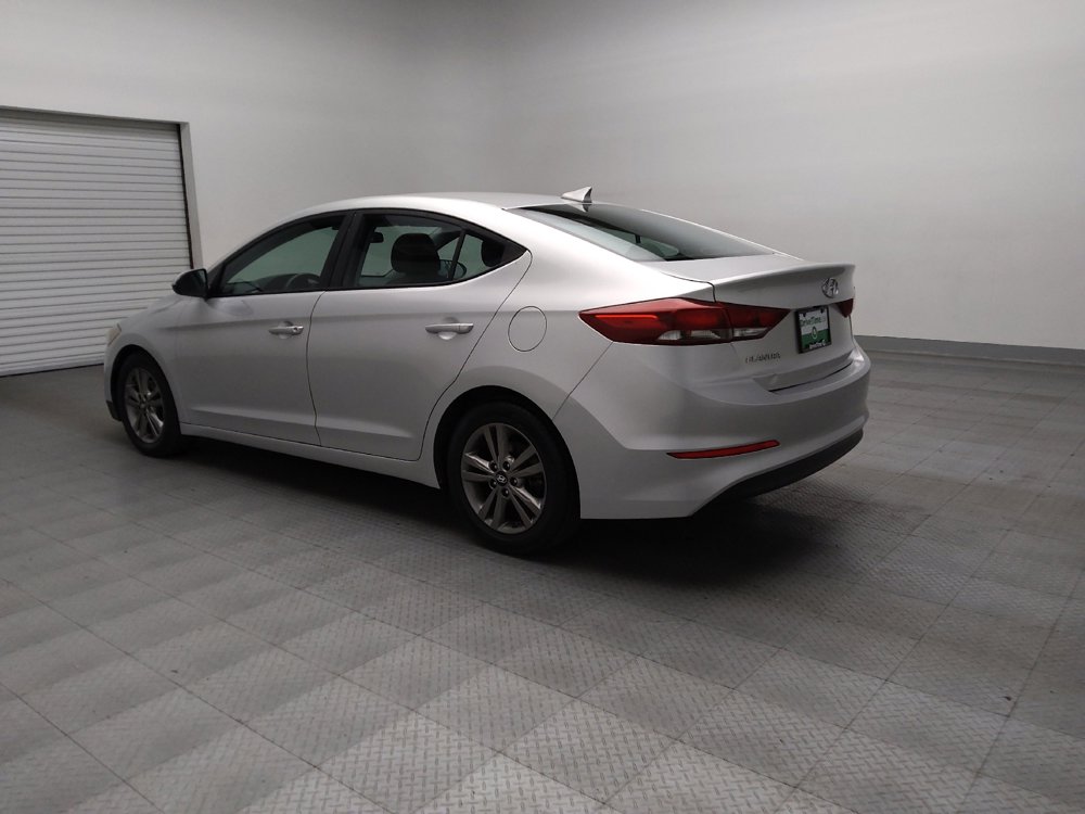 Used 2018 Hyundai Elantra SEL image 5