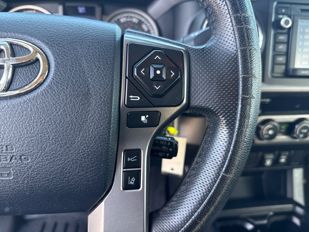 Used 2019 Toyota Tacoma SR5 RWD image 16