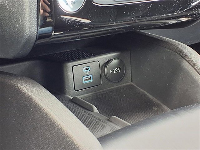 Certified 2023 Ford Escape ST-Line Select w/ Tech Pack #2 image 17