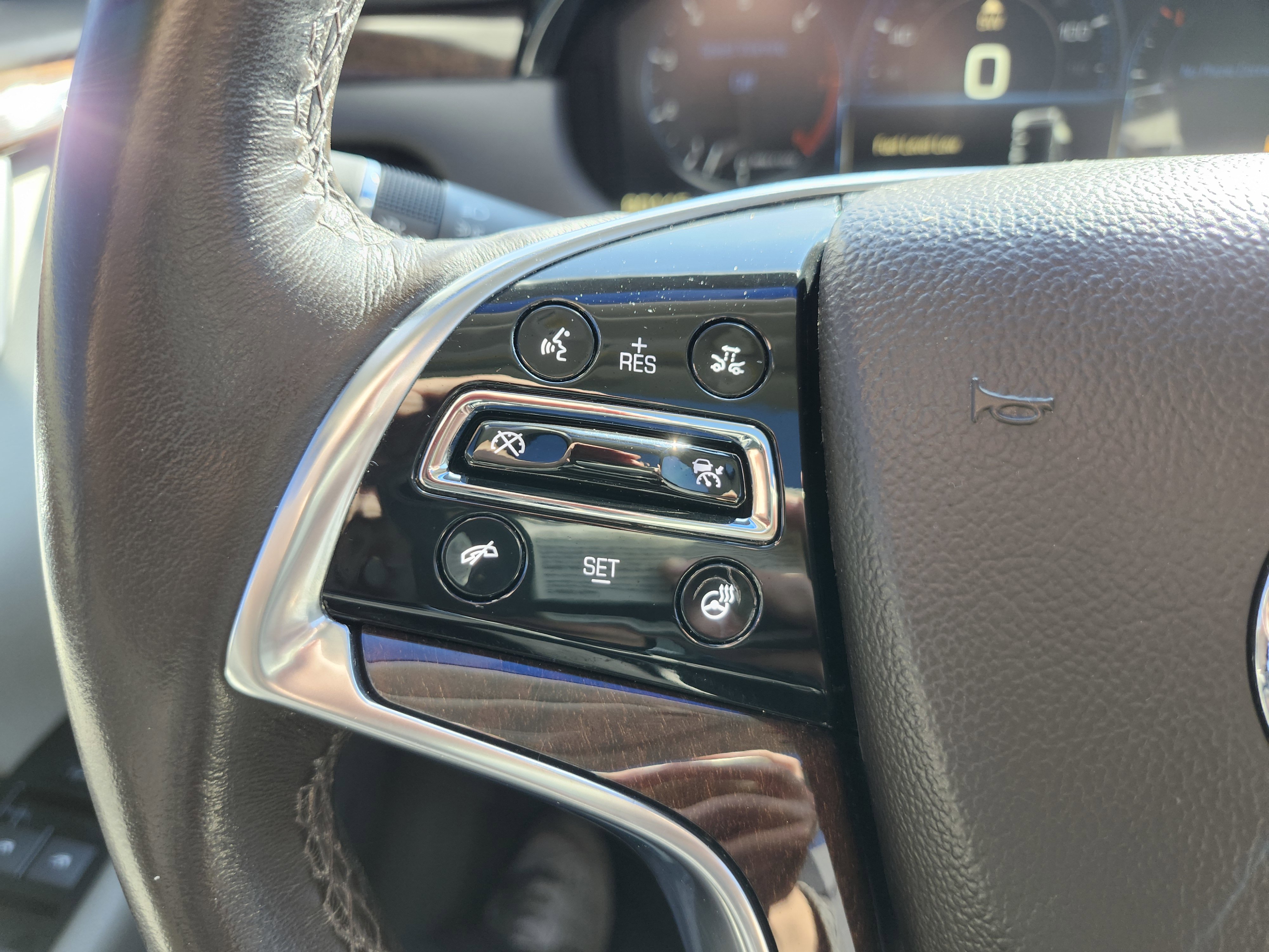 Used 2013 Cadillac XTS Platinum w/ Driver Assist Package image 37