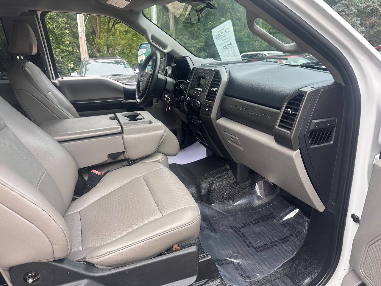 Used 2020 Ford F350 XL w/ Power Equipment Group image 9