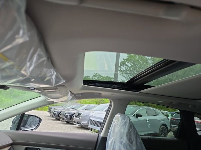 New 2025 Nissan Murano Platinum w/ Cargo Package image 11