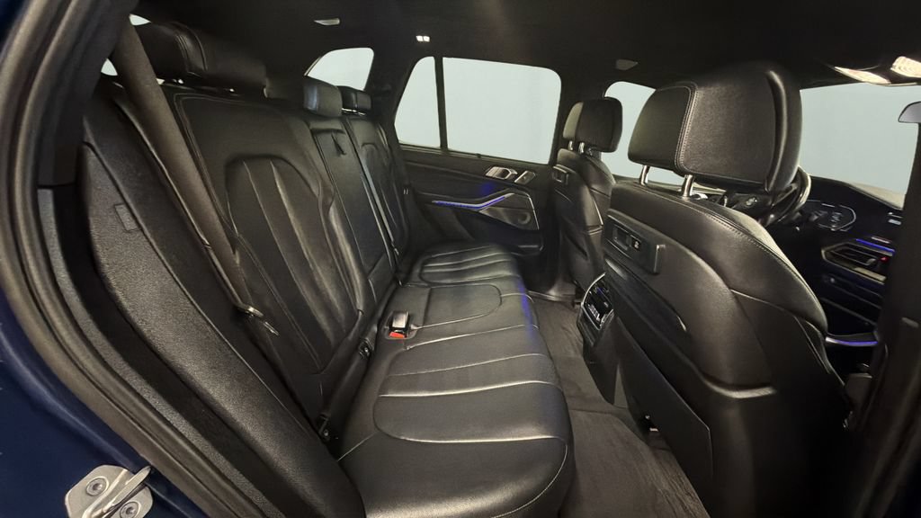 Used 2021 BMW X5 M50i w/ Executive Package AWD/4WD image 41