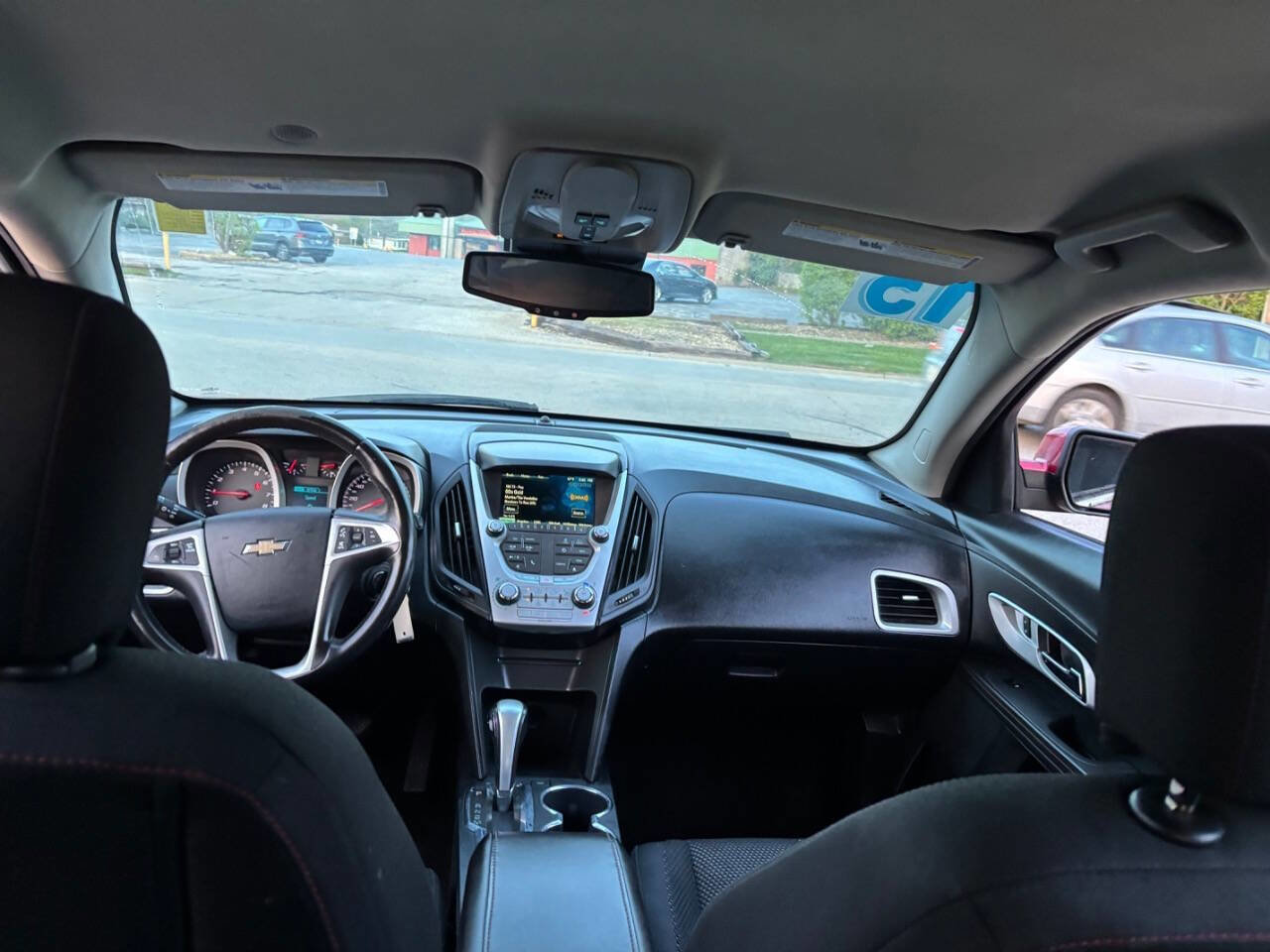 Used 2015 Chevrolet Equinox LT FWD image 9