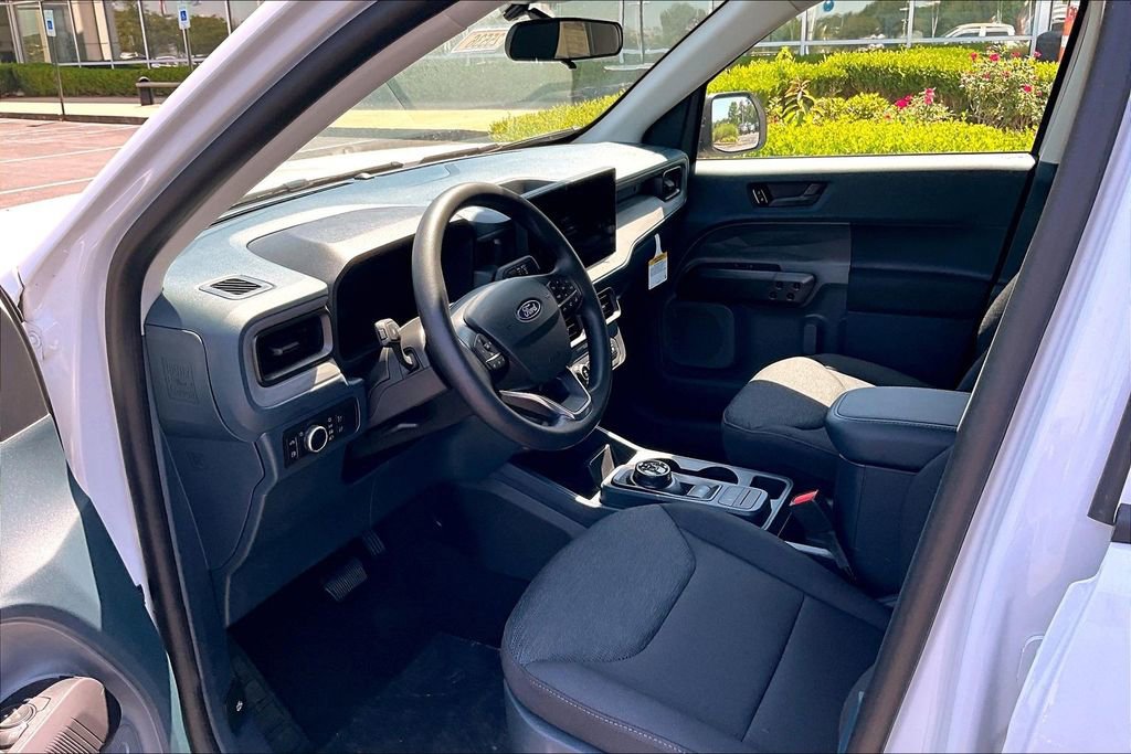 New 2025 Ford Maverick XL w/ Equipment Group 101A AWD/4WD image 6