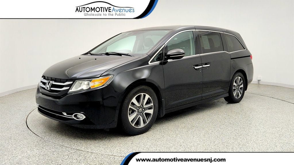 Used 2015 Honda Odyssey Touring image 1