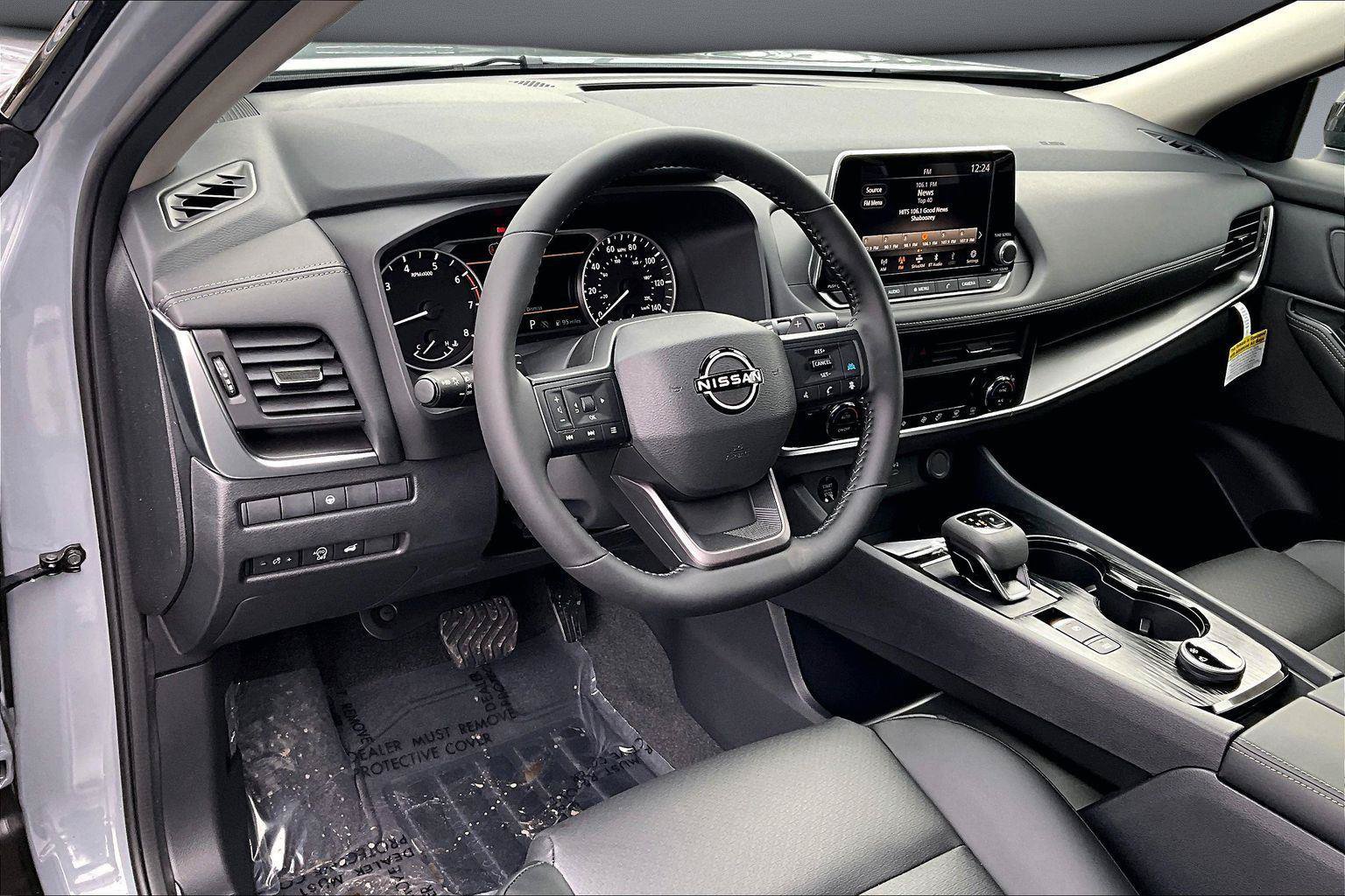 New 2026 Nissan Rogue Dark Armor AWD/4WD image 8