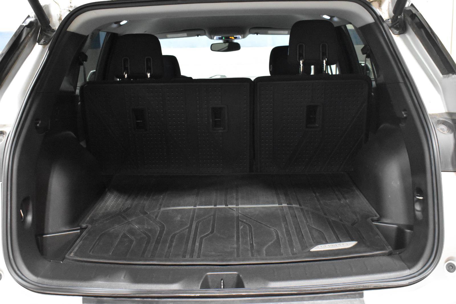 Used 2020 Chevrolet Blazer LT image 25