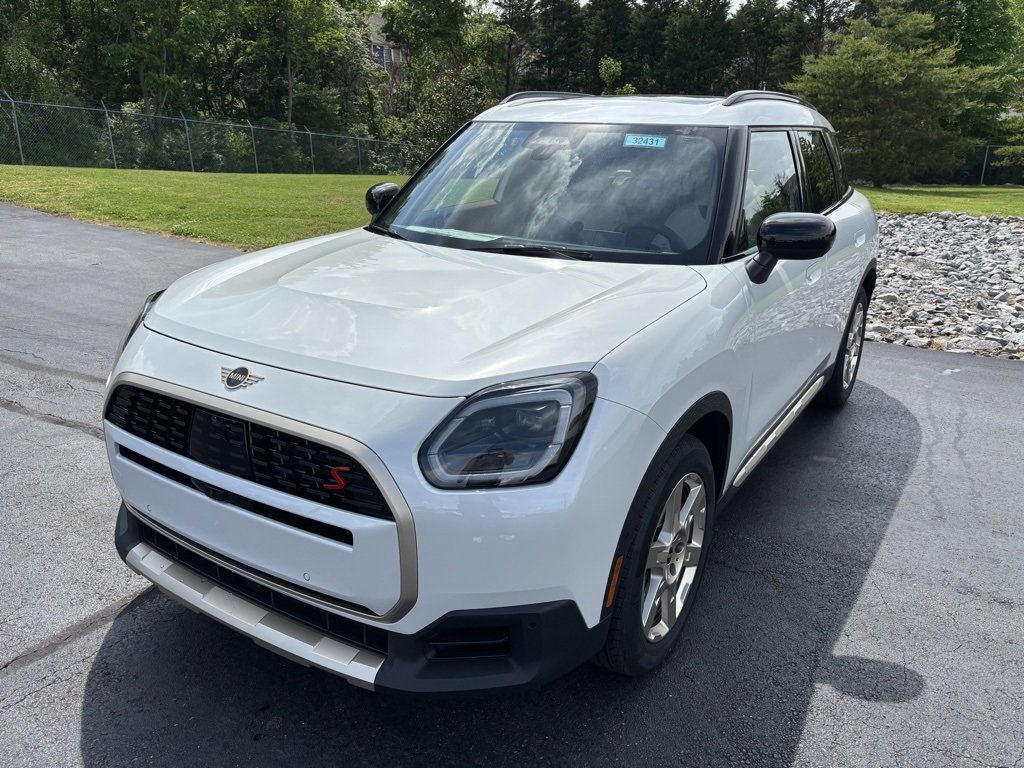New 2025 MINI Cooper Countryman S w/ Comfort Package Max image 1