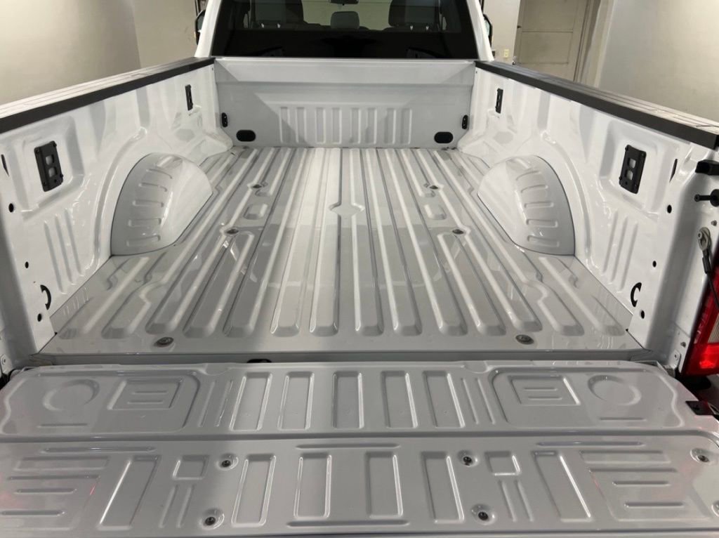 New 2026 Ford F250 XL w/ XL Chrome Package image 33