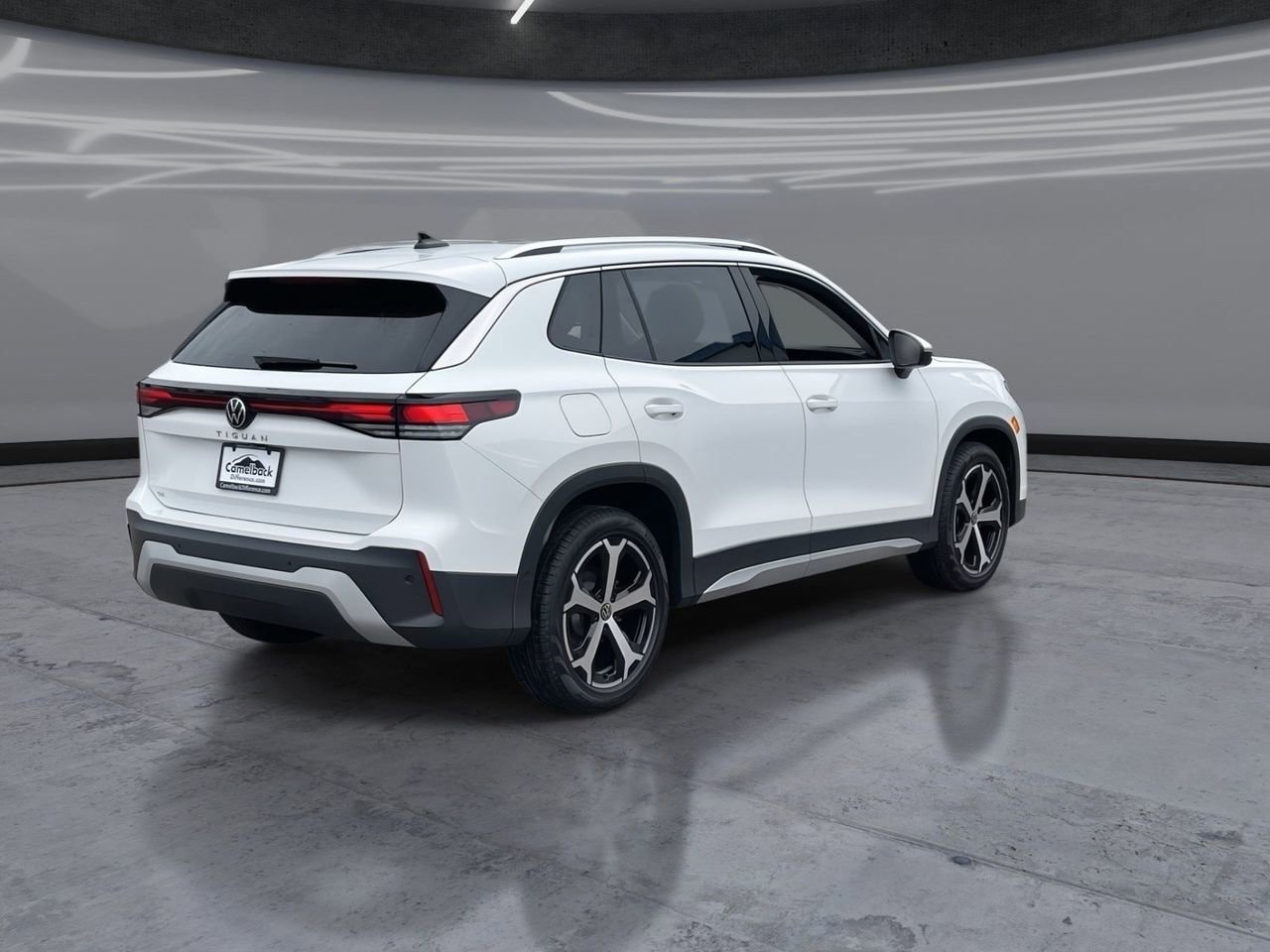 New 2026 Volkswagen Tiguan SE image 5