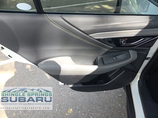 Certified 2025 Subaru Outback Onyx Edition AWD/4WD image 16