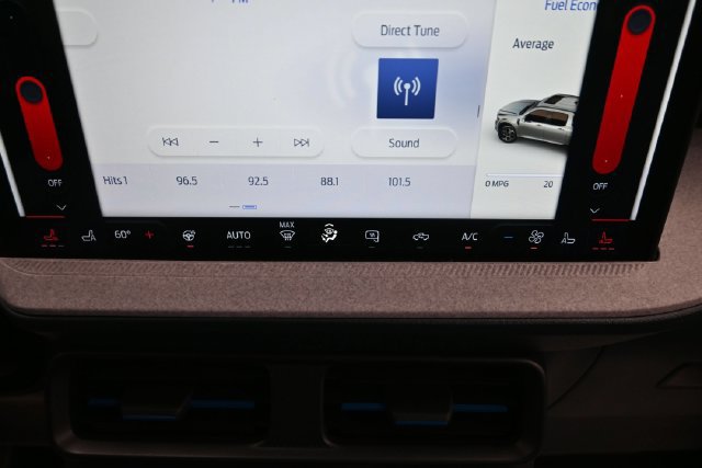 Used 2025 Ford Maverick XLT w/ XLT Luxury Package AWD/4WD image 15